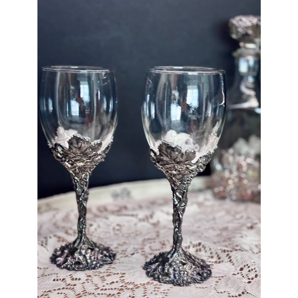 Vintage Arthur Court Grapevine Wine Glasses Pair Aluminum Stem Vineyard Barware